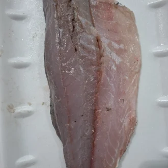 Seabass fillet 225 g